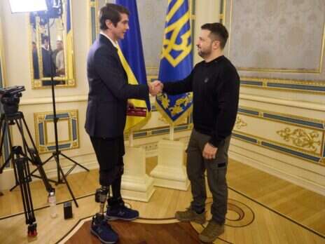 Fox News reporter Benjamin Hall wounded outside Kyiv honoured by Zelensky